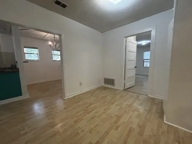 507 Middle Lane Austin, TX 78753