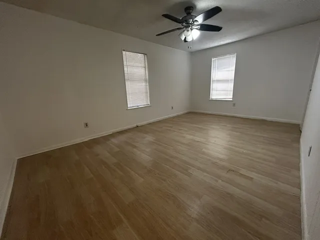 507 Middle Lane Austin, TX 78753