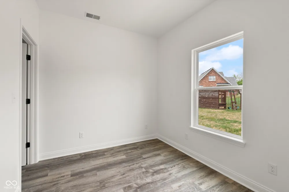6409 Sunset Loop Charlestown, IN 47111