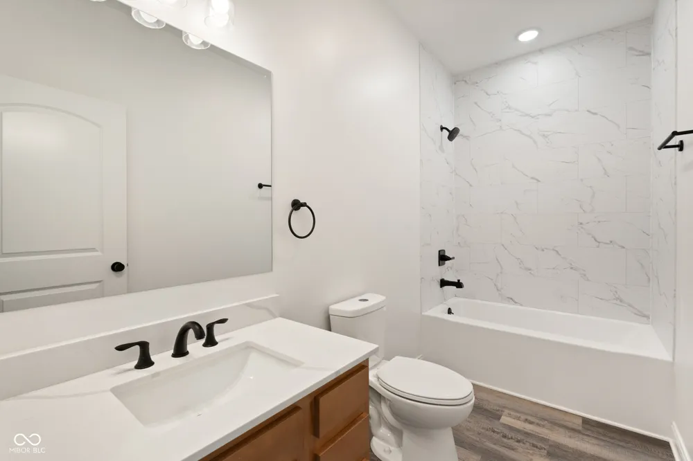 6409 Sunset Loop Charlestown, IN 47111