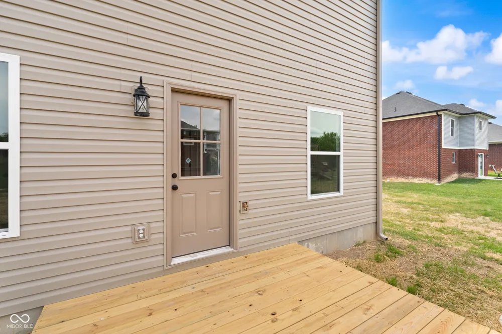 6409 Sunset Loop Charlestown, IN 47111