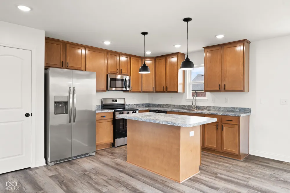6409 Sunset Loop Charlestown, IN 47111