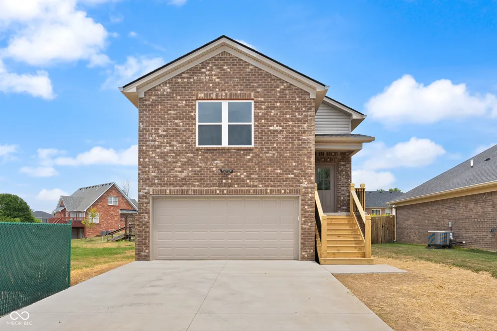 6409 Sunset Loop Charlestown, IN 47111