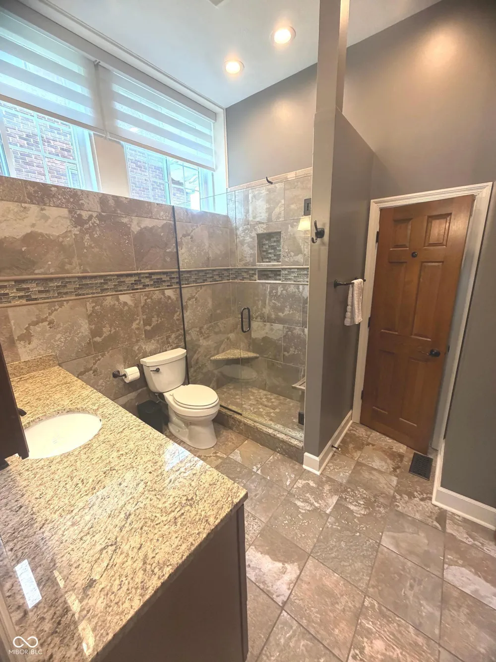 196 E Madison Street #B Franklin, IN 46131