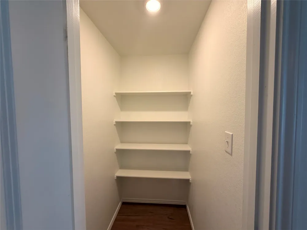 465 Whistlestop Way Ferris, TX 75125