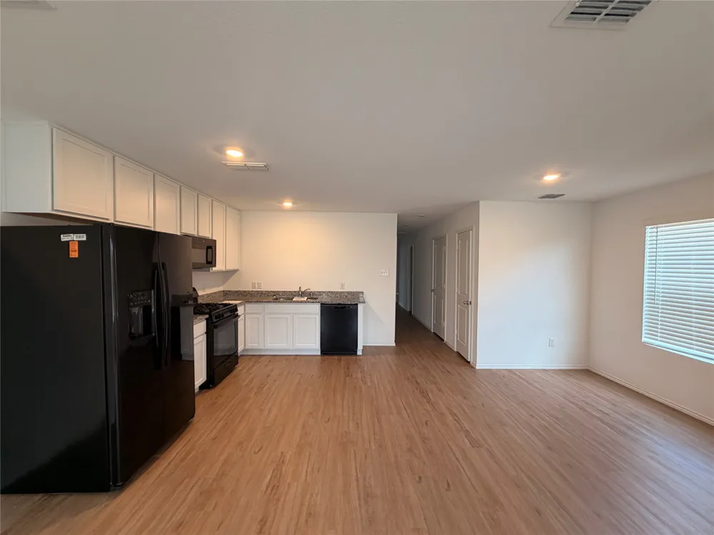 465 Whistlestop Way Ferris, TX 75125