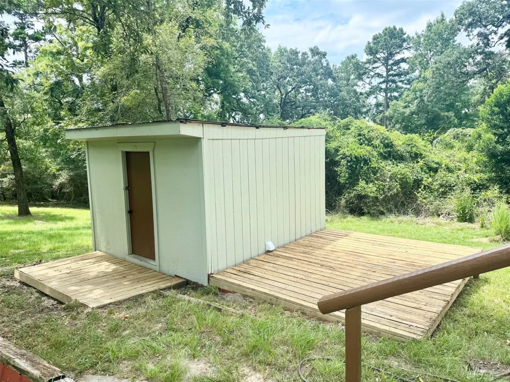 225 Tram Road Crockett, TX 75835