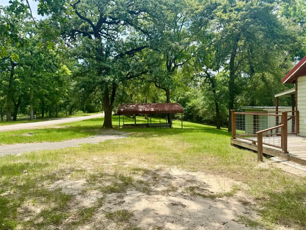 225 Tram Road Crockett, TX 75835
