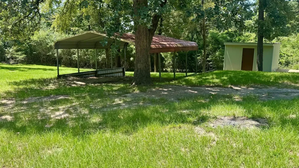 225 Tram Road Crockett, TX 75835