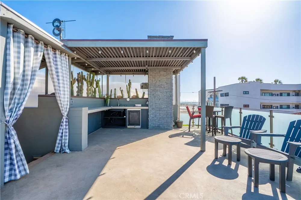 14 Anchorage Marina del Rey, CA 90292