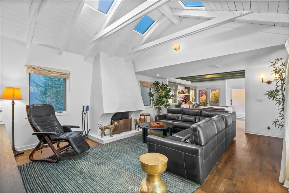 14 Anchorage Marina del Rey, CA 90292