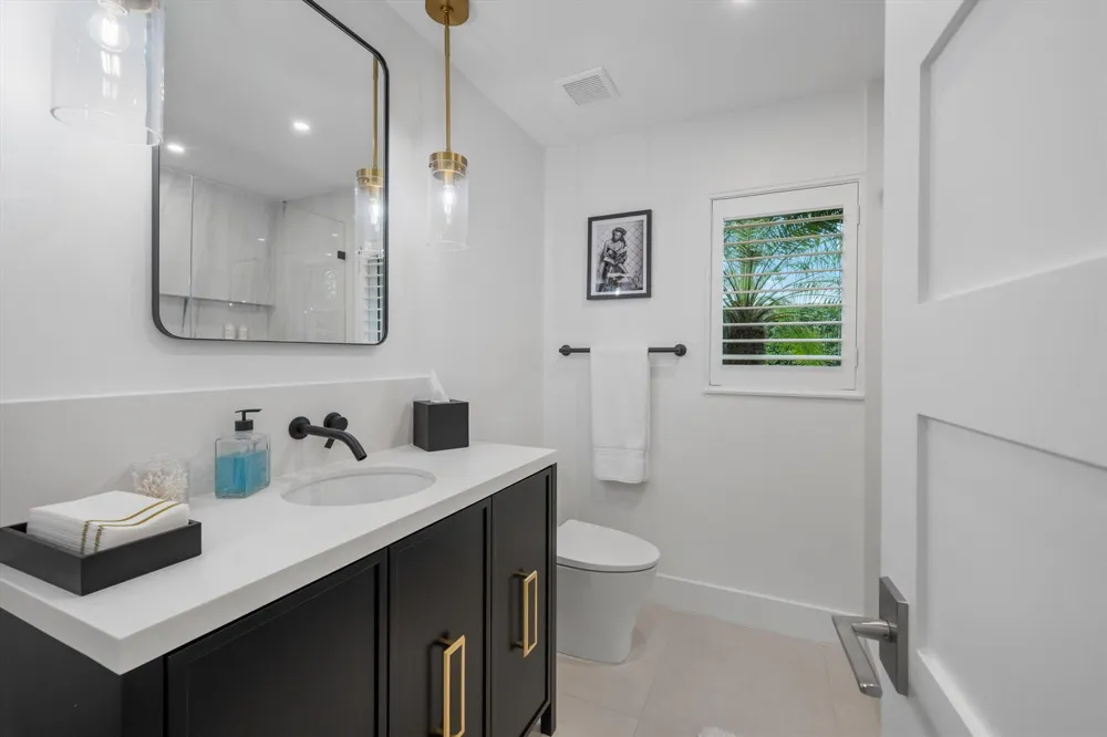 8884 SE Pelican Island Way Hobe Sound, FL 33455