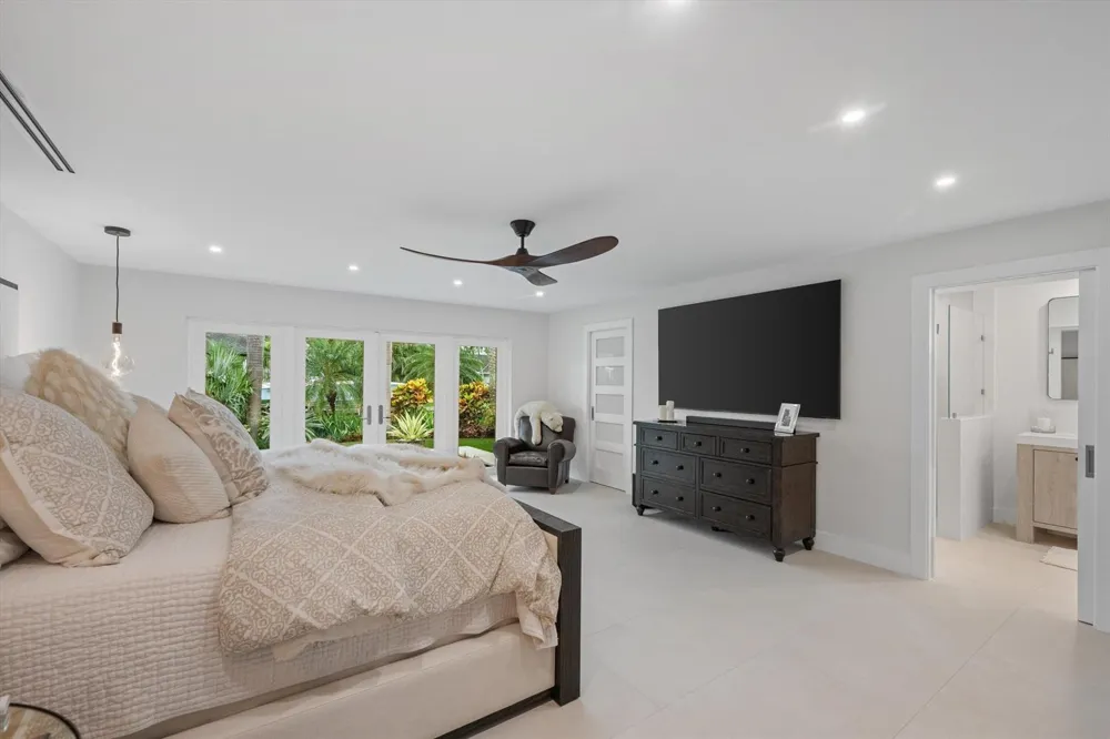 8884 SE Pelican Island Way Hobe Sound, FL 33455