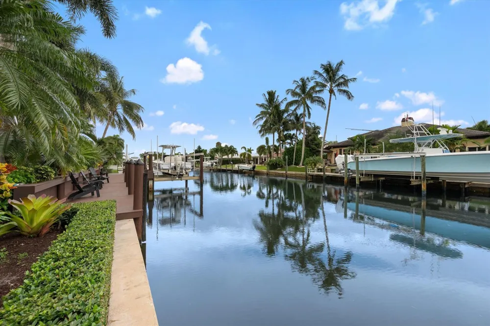 8884 SE Pelican Island Way Hobe Sound, FL 33455