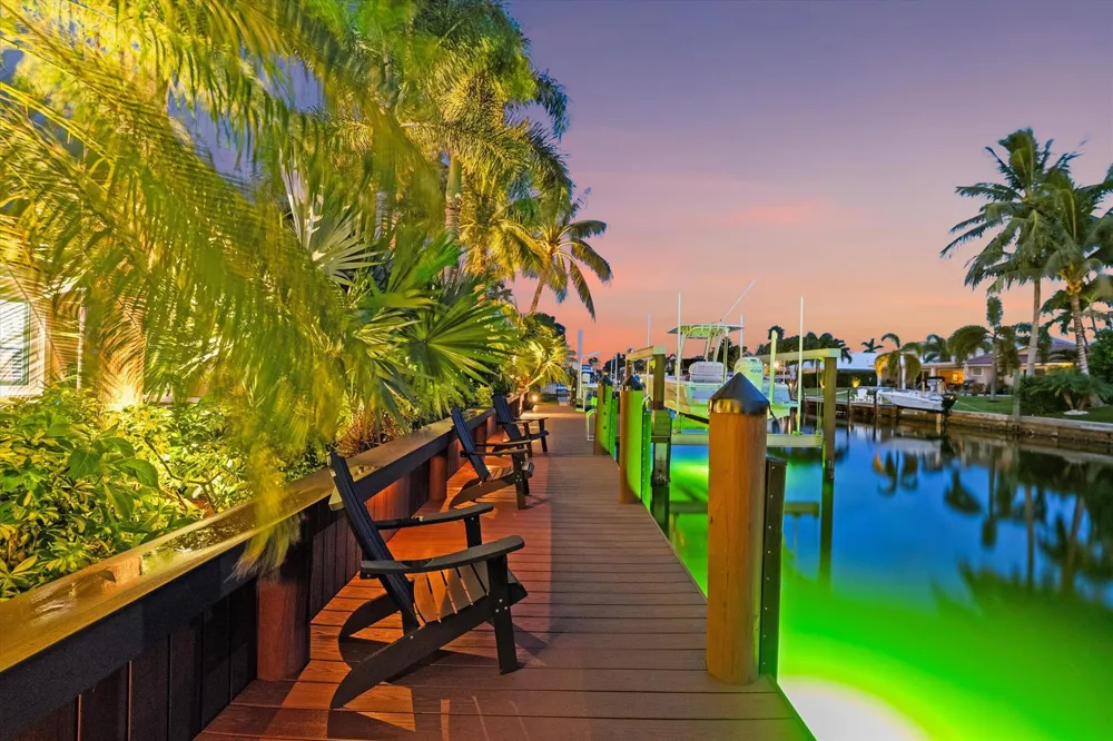 8884 SE Pelican Island Way Hobe Sound, FL 33455