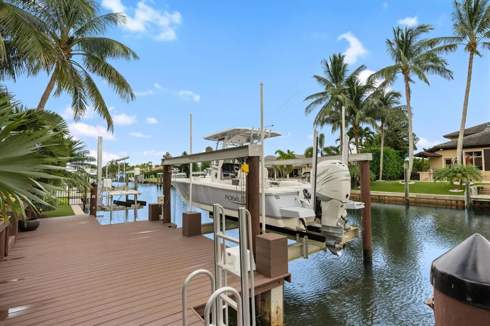 8884 SE Pelican Island Way Hobe Sound, FL 33455