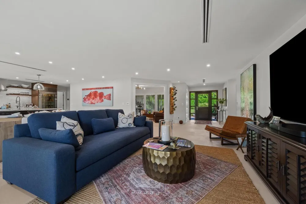 8884 SE Pelican Island Way Hobe Sound, FL 33455