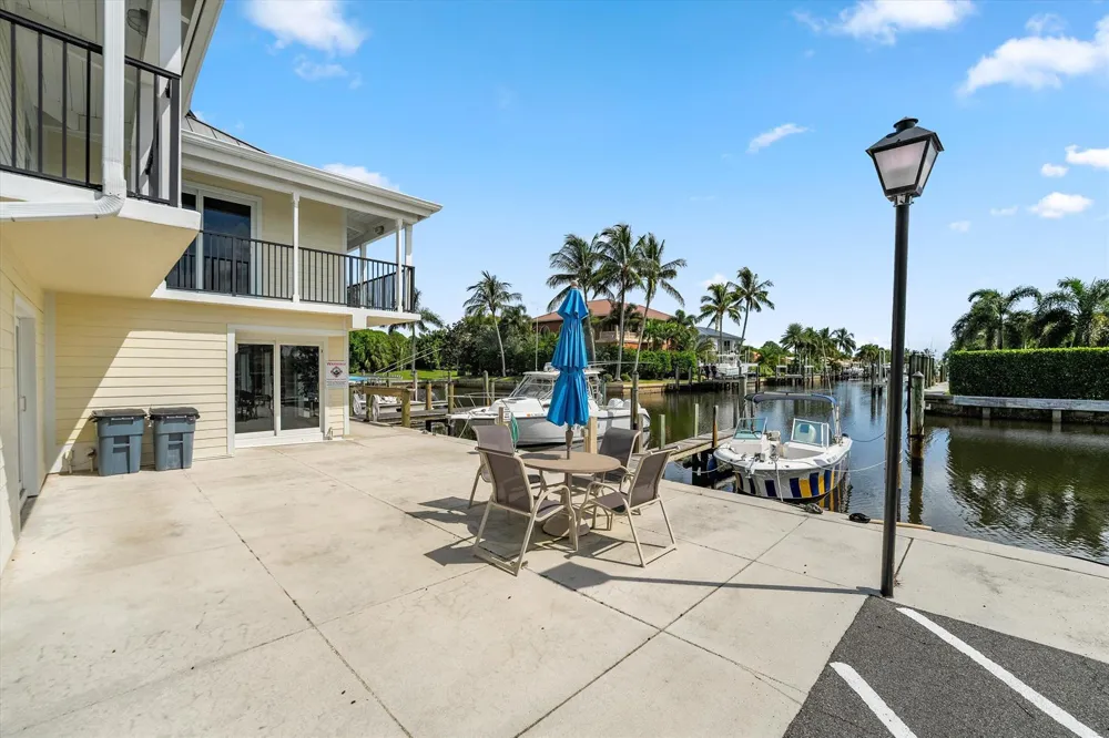 8884 SE Pelican Island Way Hobe Sound, FL 33455