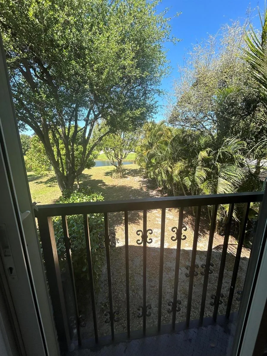 12768 Westhampton Circle Wellington, FL 33414