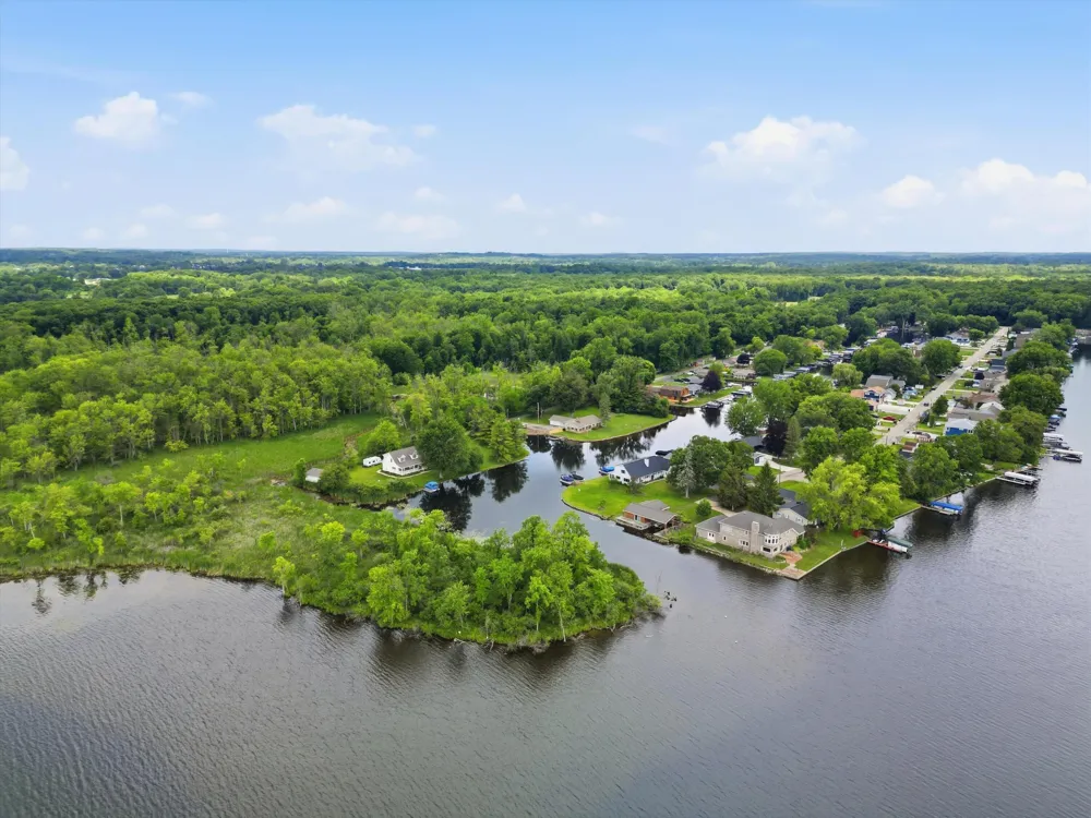 11243 Wynns Road Putnam Township, MI 48169