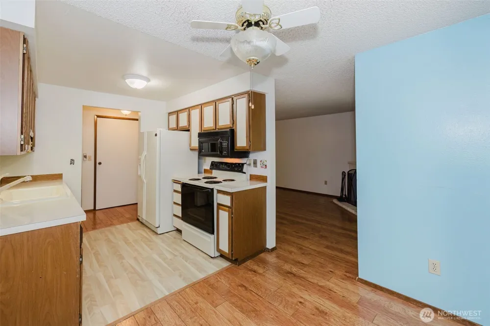 3580 Narrows View Lane NE #103 Bremerton, WA 98310