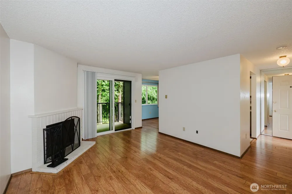 3580 Narrows View Lane NE #103 Bremerton, WA 98310