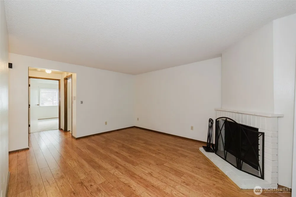 3580 Narrows View Lane NE #103 Bremerton, WA 98310