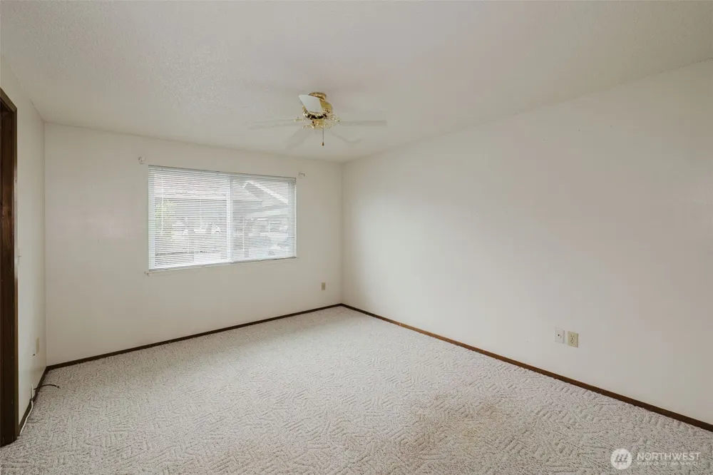 3580 Narrows View Lane NE #103 Bremerton, WA 98310