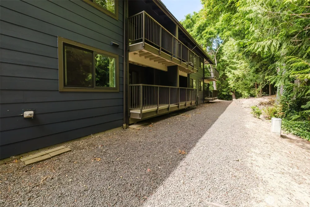 3580 Narrows View Lane NE #103 Bremerton, WA 98310