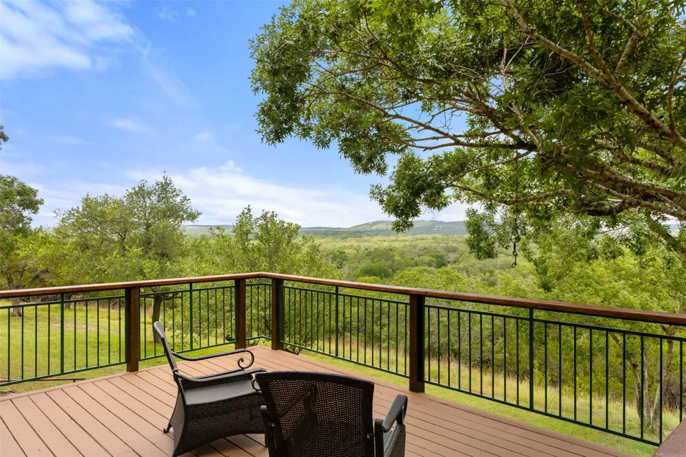505 Red Corral Ranch Road Wimberley, TX 78676