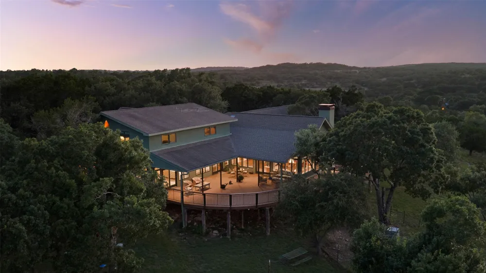 505 Red Corral Ranch Road Wimberley, TX 78676