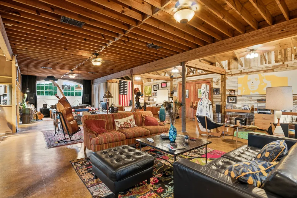 505 Red Corral Ranch Road Wimberley, TX 78676