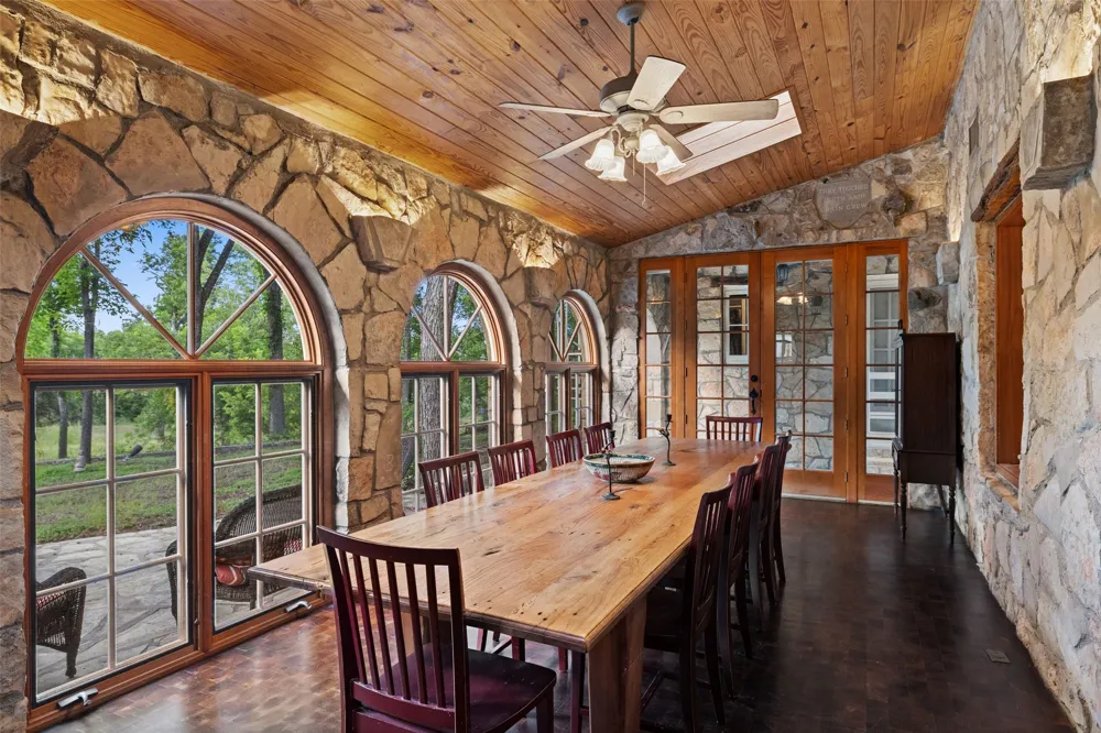 505 Red Corral Ranch Road Wimberley, TX 78676