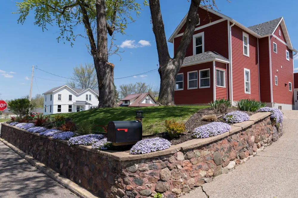 205 E Hudson Street Mondovi, WI 54755