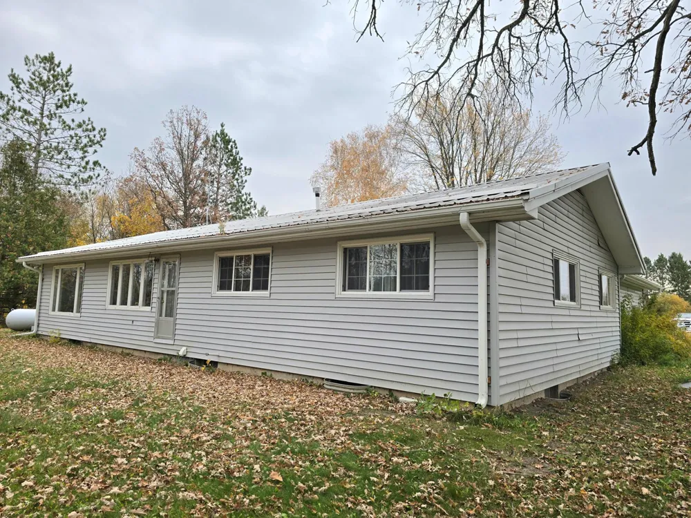 3414 County Road 32 S Loman, MN 56654