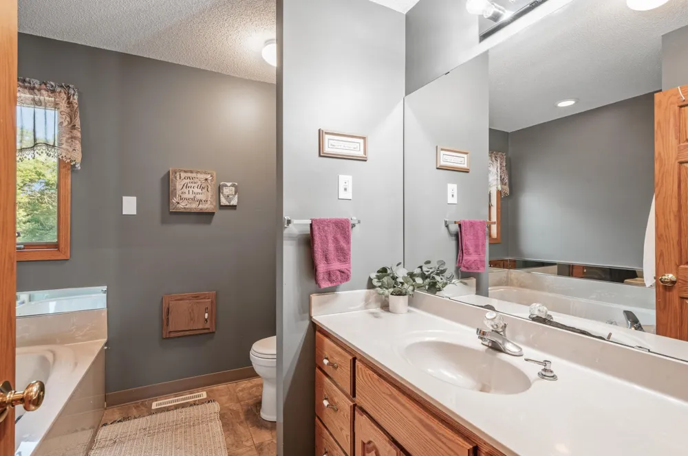 9955 Hall Avenue NE Monticello, MN 55362