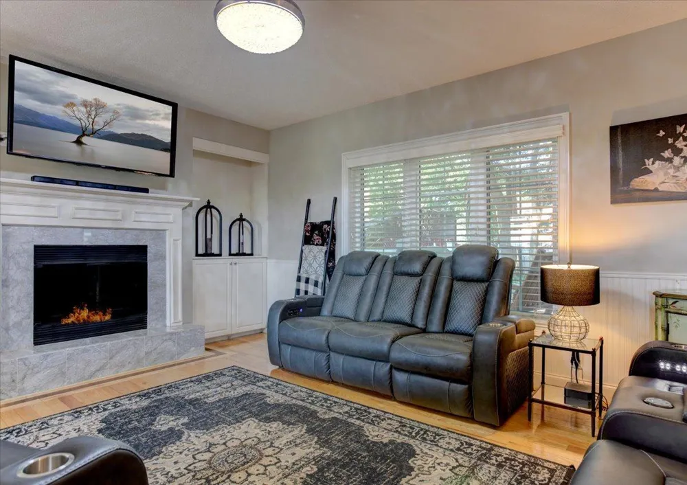 309 Red Cedar Street Menomonie, WI 54751
