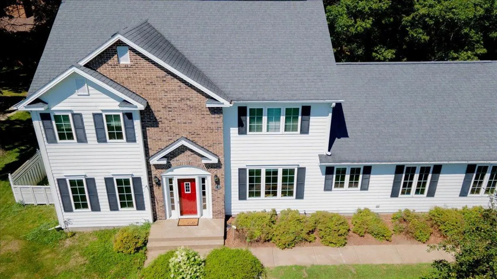 309 Red Cedar Street Menomonie, WI 54751