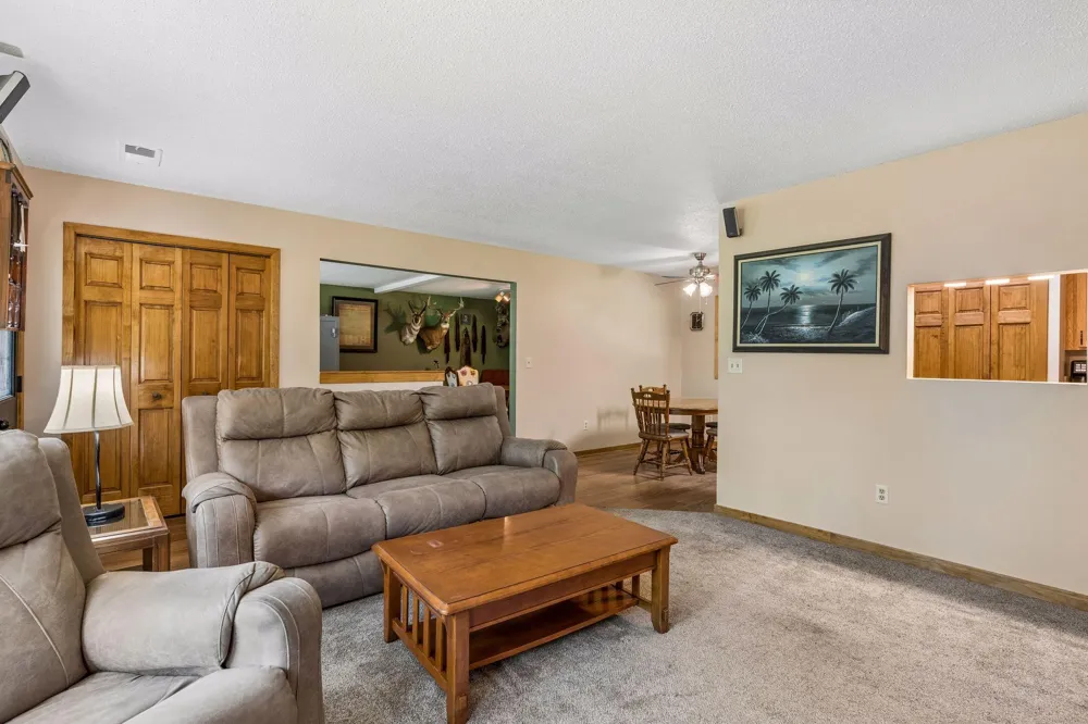 22017 Quincy Street NE Cedar, MN 55011