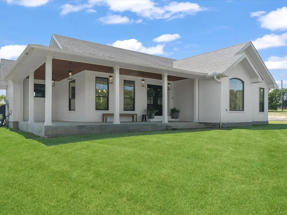 946 Burke Road Gunter, TX 75058