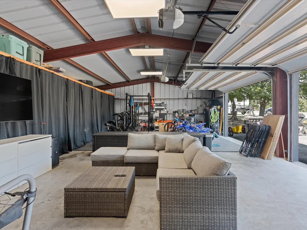 946 Burke Road Gunter, TX 75058