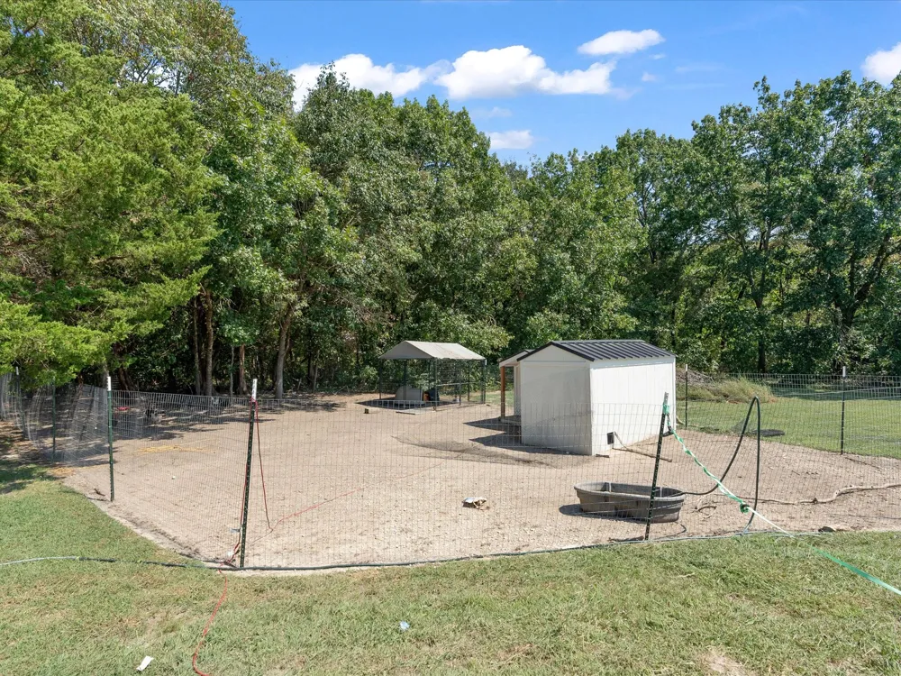 946 Burke Road Gunter, TX 75058