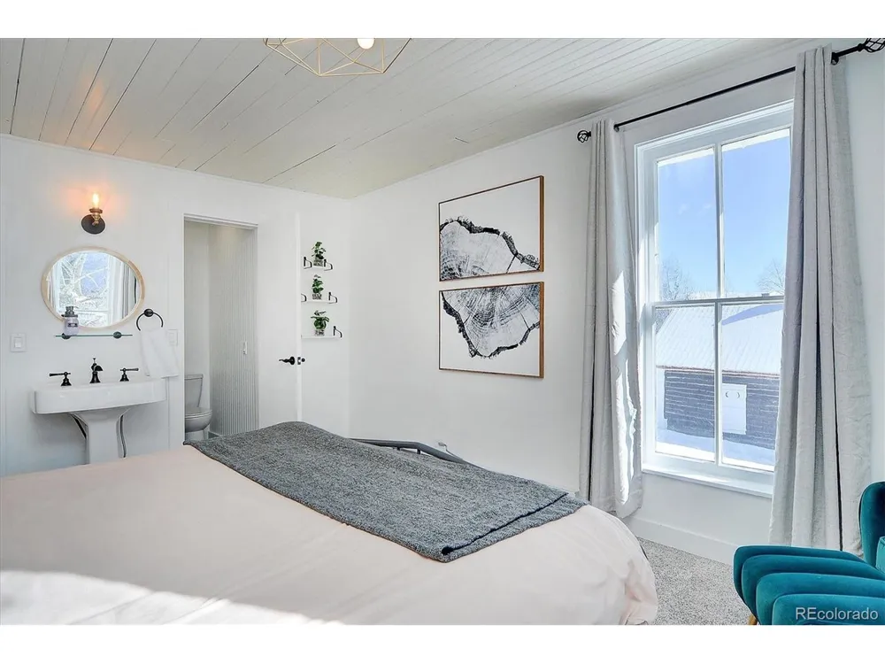 129 Lang Street Twin Lakes, CO 81251