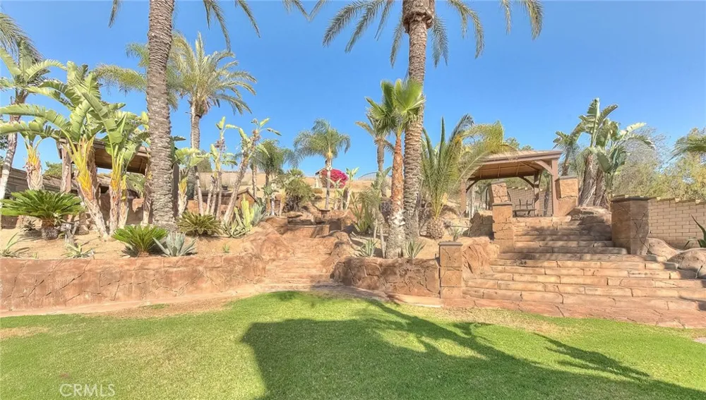 2383 Pacer Norco, CA 92860