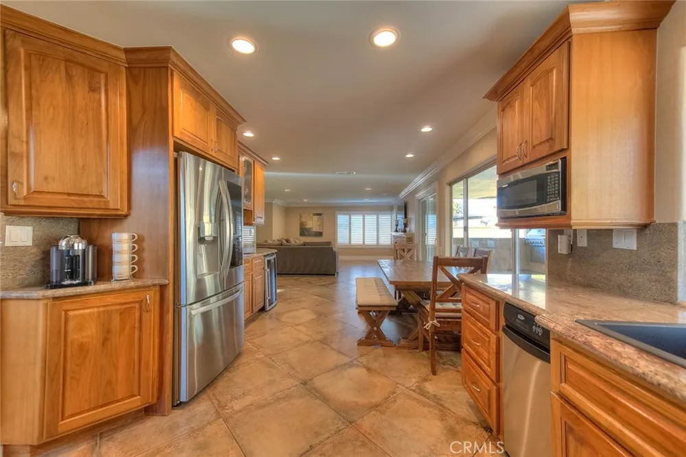 2383 Pacer Norco, CA 92860