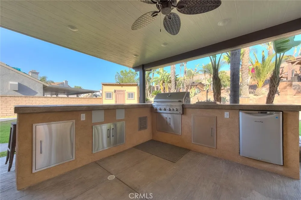 2383 Pacer Norco, CA 92860