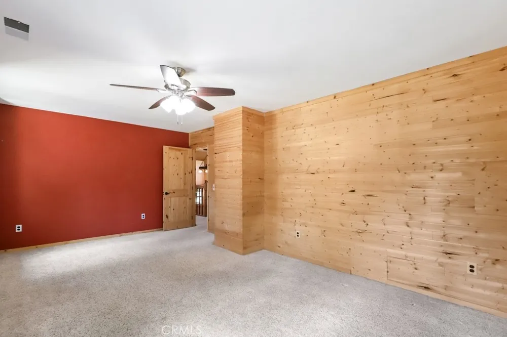 21645 Jobs Peak Road Cedarpines Park, CA 92322
