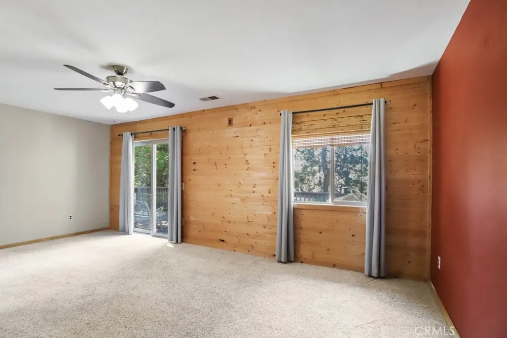 21645 Jobs Peak Road Cedarpines Park, CA 92322