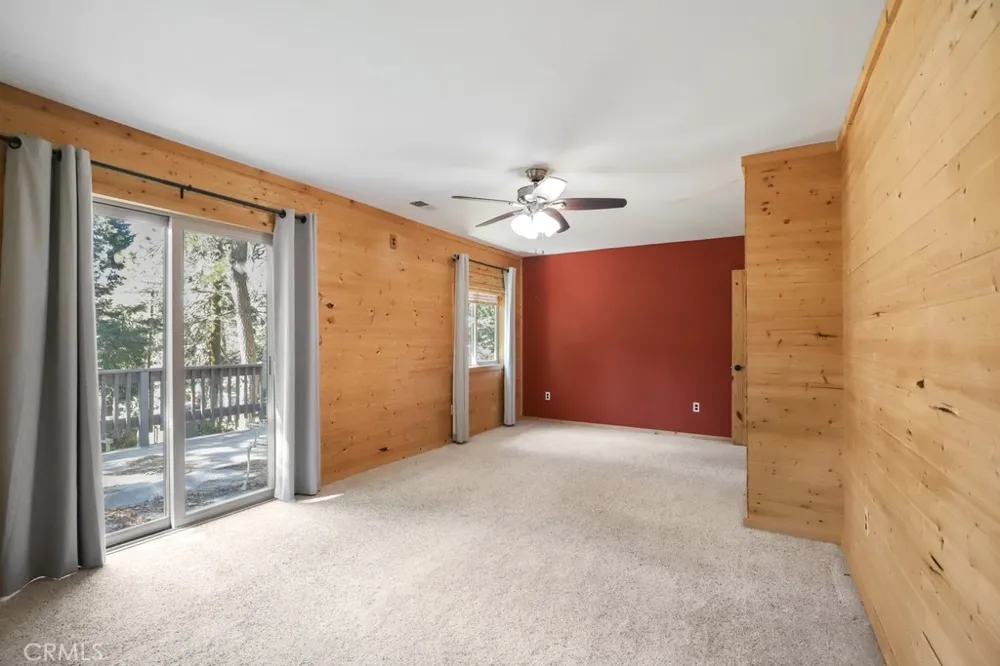 21645 Jobs Peak Road Cedarpines Park, CA 92322