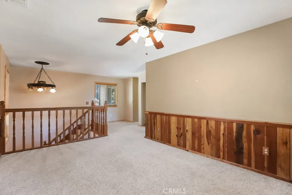 21645 Jobs Peak Road Cedarpines Park, CA 92322